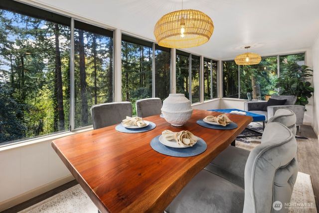 21866 35th Avenue S, Seatac, WA 98198