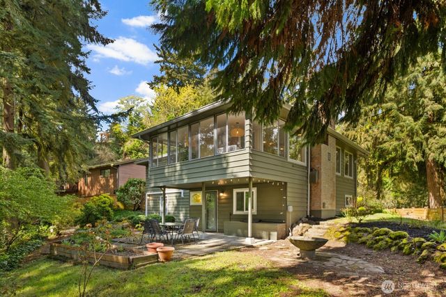 21866 35th Avenue S, Seatac, WA 98198