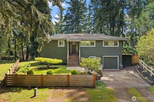 21866 35th Avenue S, Seatac, WA 98198