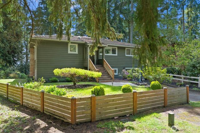 21866 35th Avenue S, Seatac, WA 98198