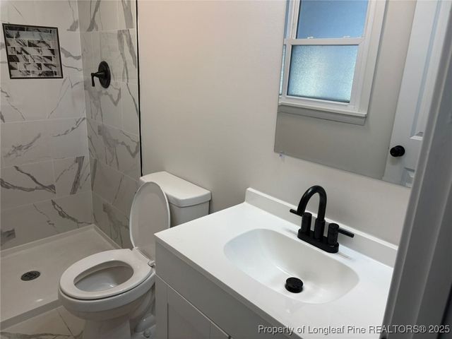 5416 Silver Pine Court, Fayetteville, NC 28303