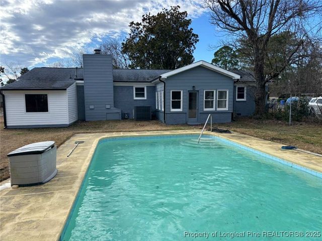 5416 Silver Pine Court, Fayetteville, NC 28303