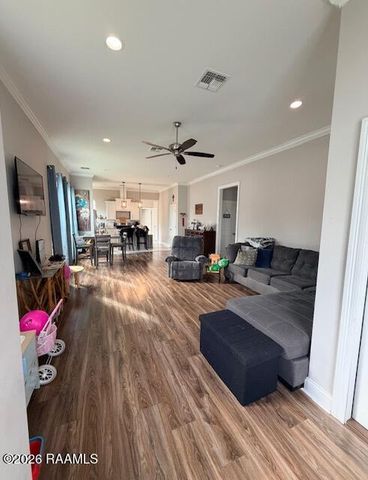 305 Adry Lane, Youngsville, LA 70592