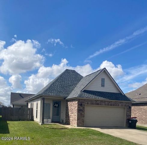 305 Adry Lane, Youngsville, LA 70592