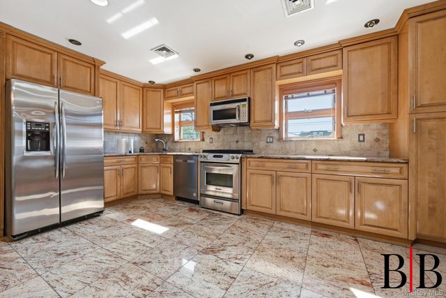 2177 E 69 Street, Brooklyn, NY 11234