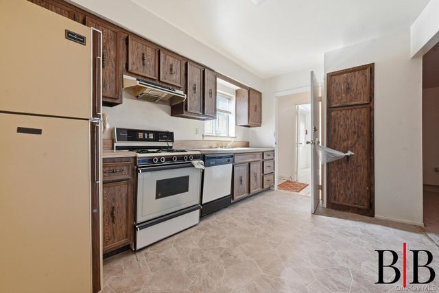 2177 E 69 Street, Brooklyn, NY 11234