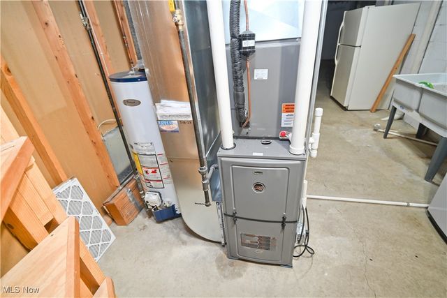 583 Wyndclift Circle, Austintown, OH 44515