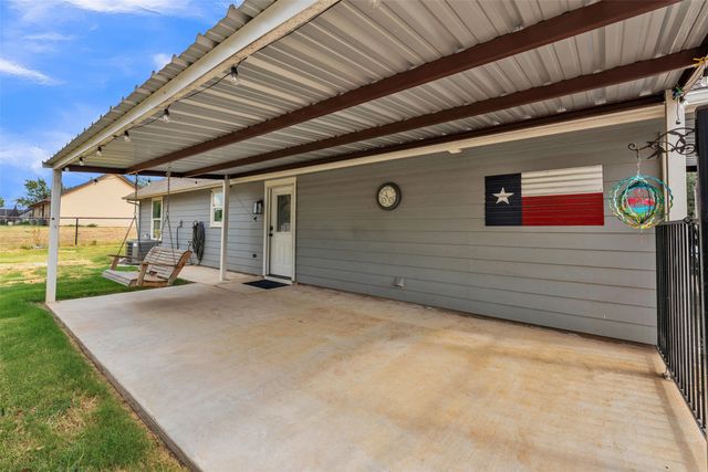 909 Erwin Road, Poolville, TX 76487