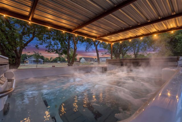 909 Erwin Road, Poolville, TX 76487