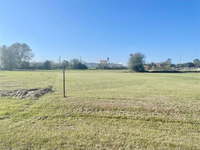 125 Colonial Drive, Prairie View, TX 77446