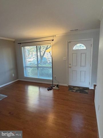 2214 JENSEN PL, Herndon, VA 20170