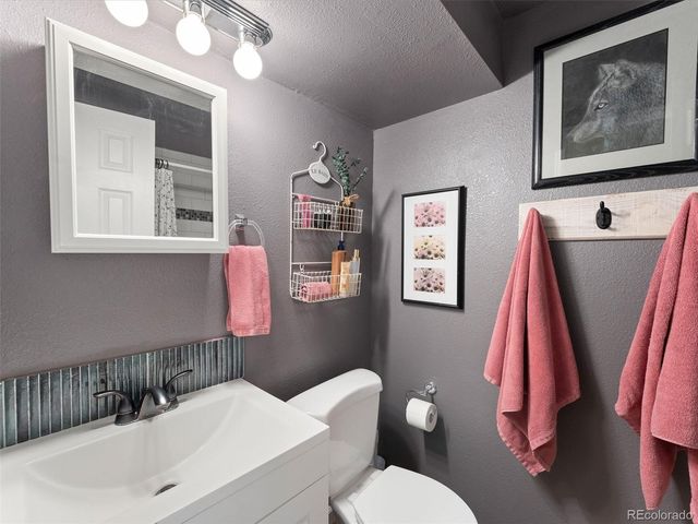 17658 Ponderosa Avenue, Parker, CO 80134