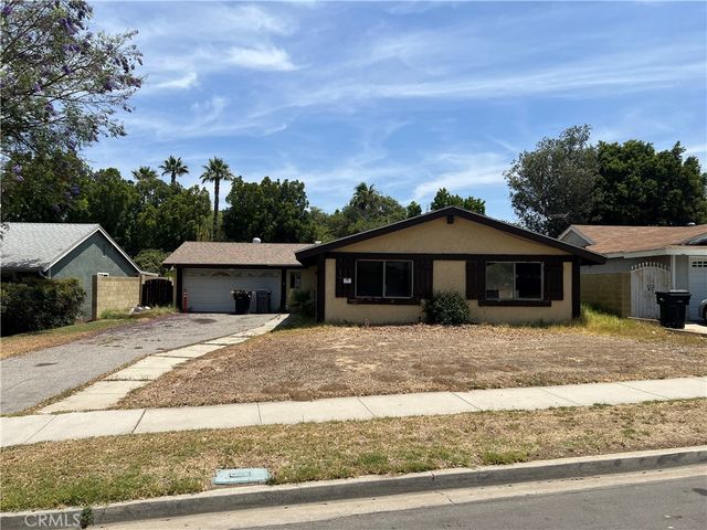3441 Crownsworth, Corona, CA 92879