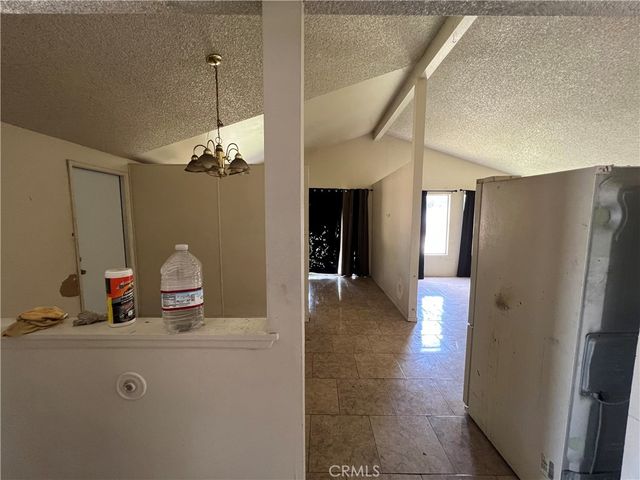 3441 Crownsworth, Corona, CA 92879