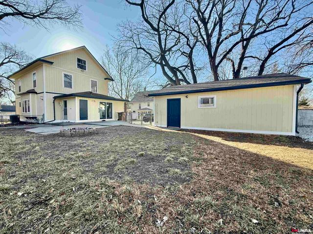 7012 Francis Street, Lincoln, NE 68505