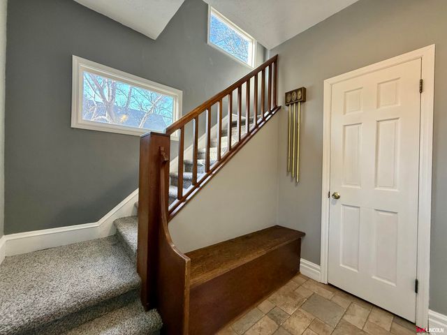 7012 Francis Street, Lincoln, NE 68505