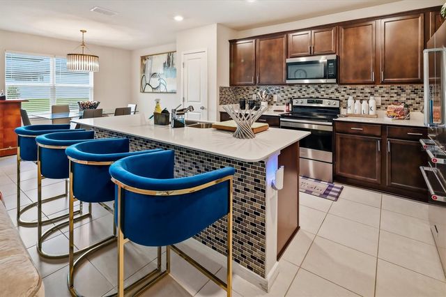 30575 GILBERN ROAD, Wesley Chapel, FL 33545