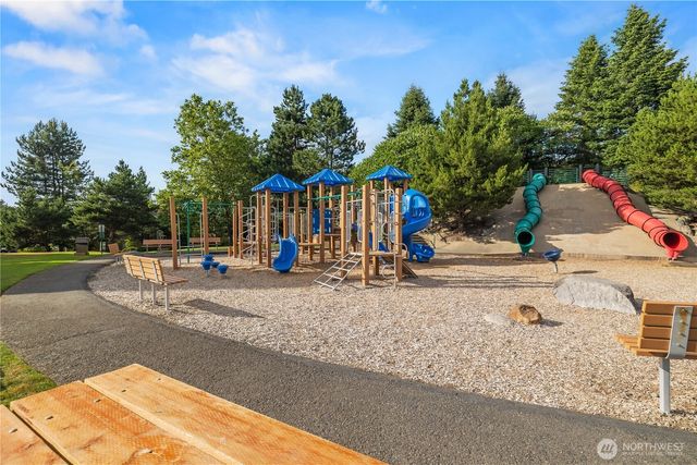24932 SE 279th Street, Maple Valley, WA 98038