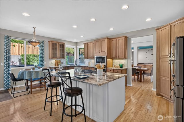 24932 SE 279th Street, Maple Valley, WA 98038
