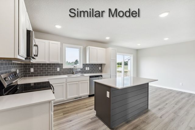 4110 NW 17th Court, Ankeny, IA 50023