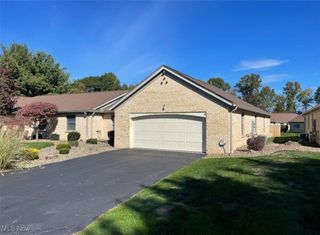 820 Southwestern Run, Poland, OH 44514