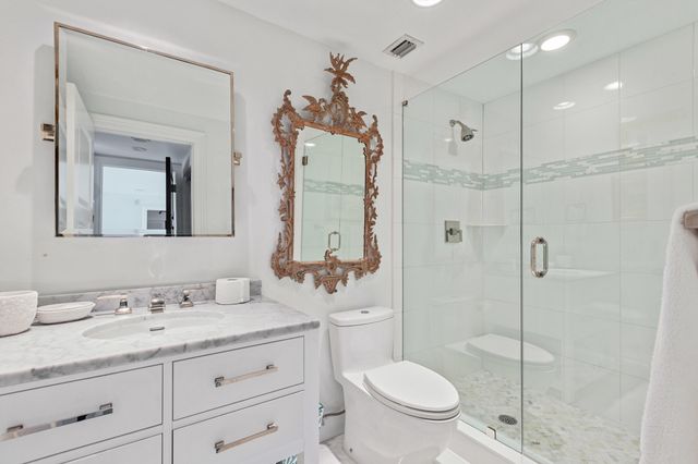 2275 S Ocean Boulevard 307a, Palm Beach, FL 33480