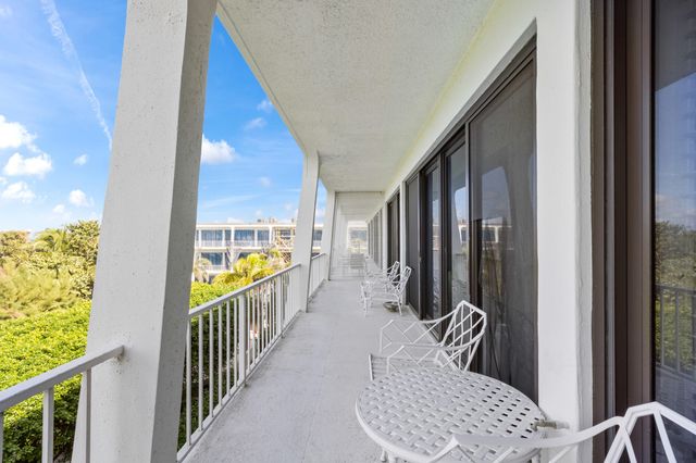 2275 S Ocean Boulevard 307a, Palm Beach, FL 33480