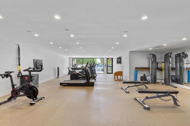 2275 S Ocean Boulevard 307a, Palm Beach, FL 33480