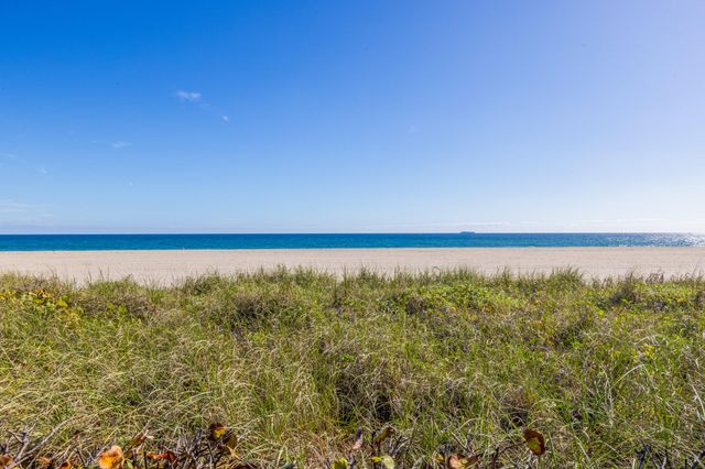 2275 S Ocean Boulevard 307a, Palm Beach, FL 33480