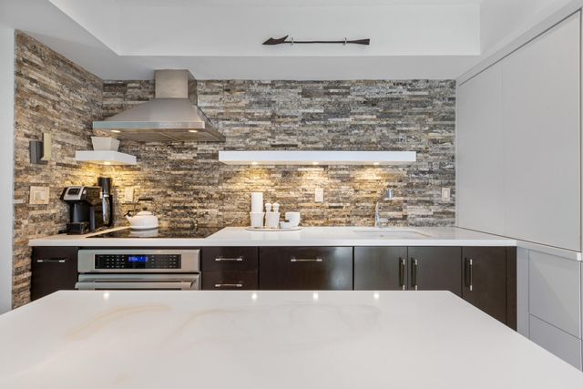 2275 S Ocean Boulevard 307a, Palm Beach, FL 33480