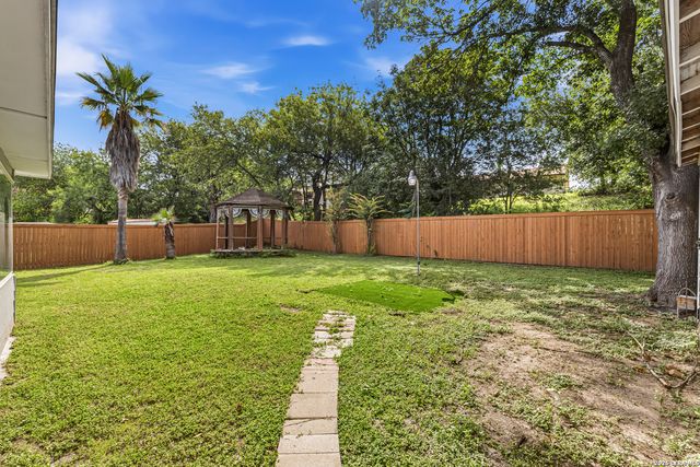7400 BARRYHILL ST, San Antonio, TX 78238