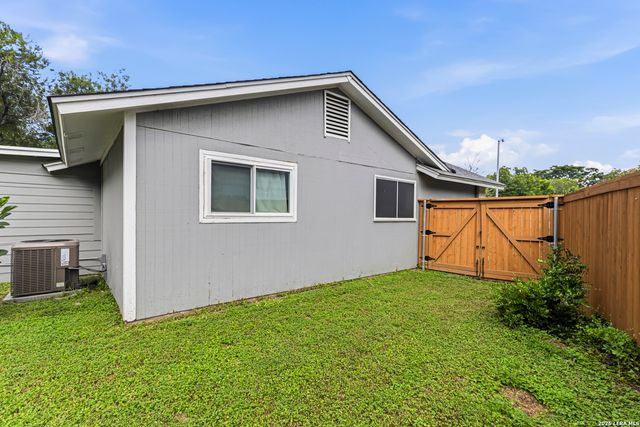 7400 BARRYHILL ST, San Antonio, TX 78238