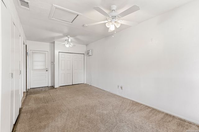 7400 BARRYHILL ST, San Antonio, TX 78238