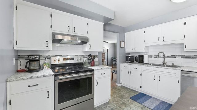 5318 Bellmawr Lane, Fort Wayne, IN 46815