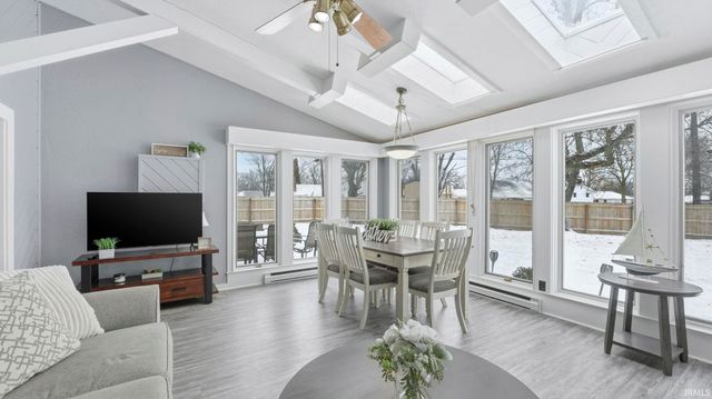 5318 Bellmawr Lane, Fort Wayne, IN 46815