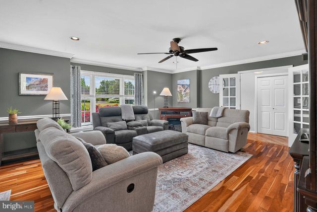 279 CARRIE LN, Harleysville, PA 19438