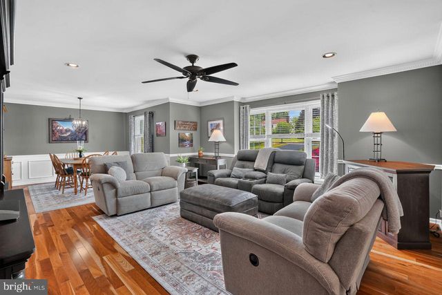 279 CARRIE LN, Harleysville, PA 19438