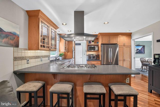 279 CARRIE LN, Harleysville, PA 19438