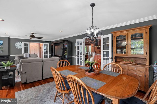 279 CARRIE LN, Harleysville, PA 19438