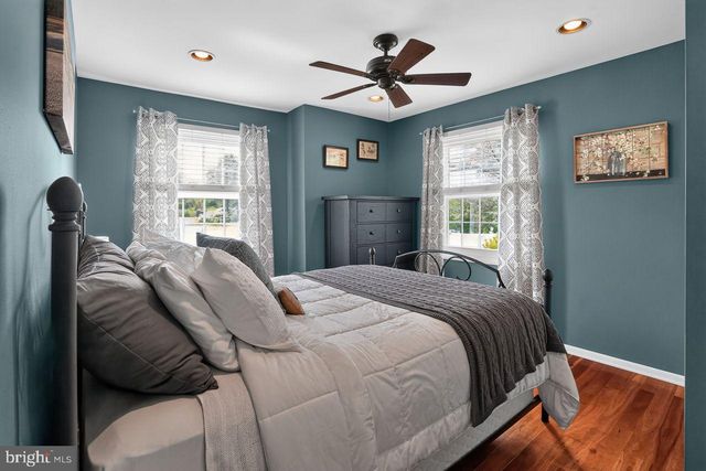 279 CARRIE LN, Harleysville, PA 19438