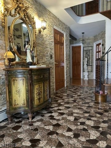 37 S Belair Ave, Hanover Twp., NJ 07927