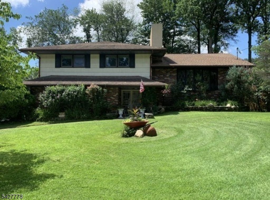 37 S Belair Ave, Hanover Twp., NJ 07927