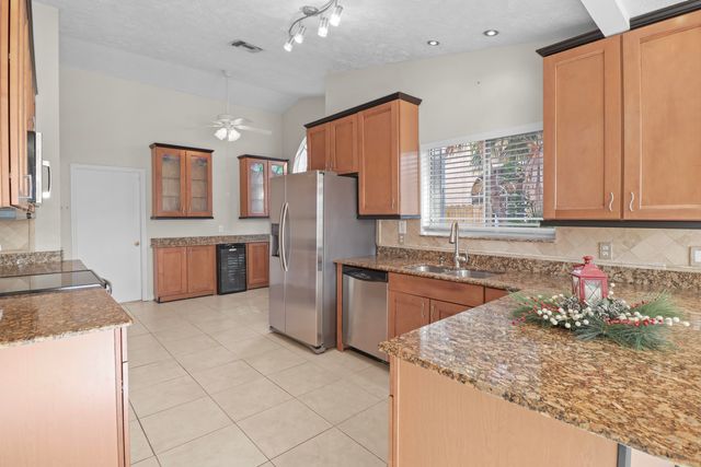 152 NE Twylite Terrace, Port St. Lucie, Port St Lucie, FL 34983