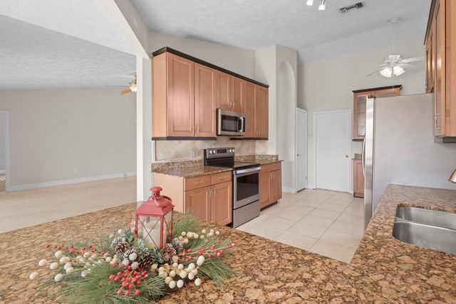 152 NE Twylite Terrace, Port St. Lucie, Port St Lucie, FL 34983
