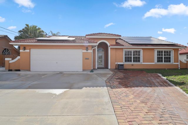 152 NE Twylite Terrace, Port St. Lucie, Port St Lucie, FL 34983