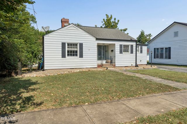 307 East D Street, Elizabethton, TN 37643