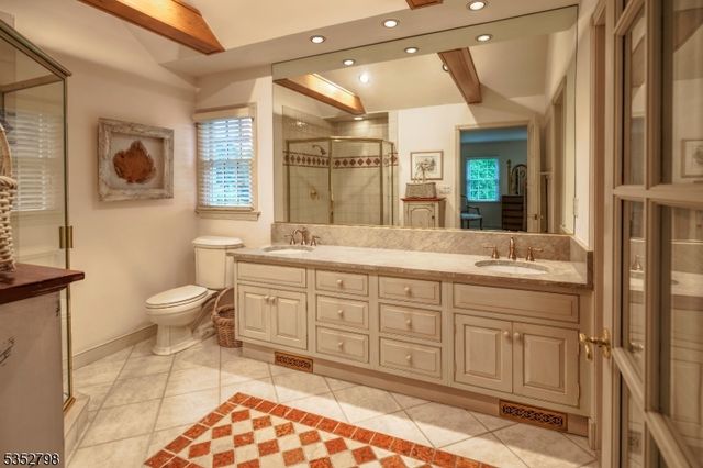 199 W Springtown Rd, Washington Twp., NJ 07853