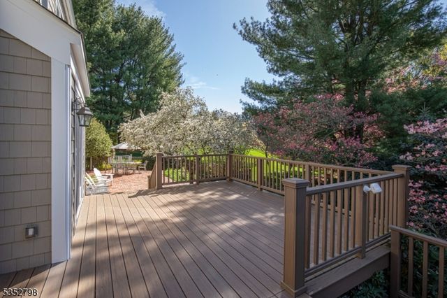 199 W Springtown Rd, Washington Twp., NJ 07853