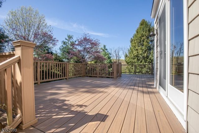 199 W Springtown Rd, Washington Twp., NJ 07853