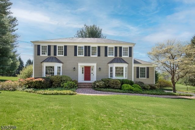 199 W Springtown Rd, Washington Twp., NJ 07853
